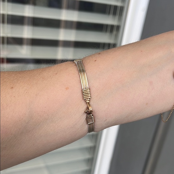 Elegant Silver and Gold Bracelet - Picture 3 of 3